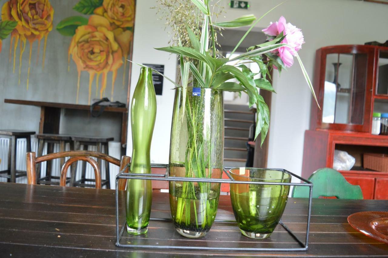 Mystic River Design Hostel 바이나 바슈타 외부 사진